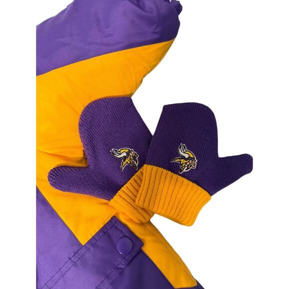 Vintage Reebok Minnesota Vikings Jacket Embroidered with Mittens 18 Months - Picture 3 of 6